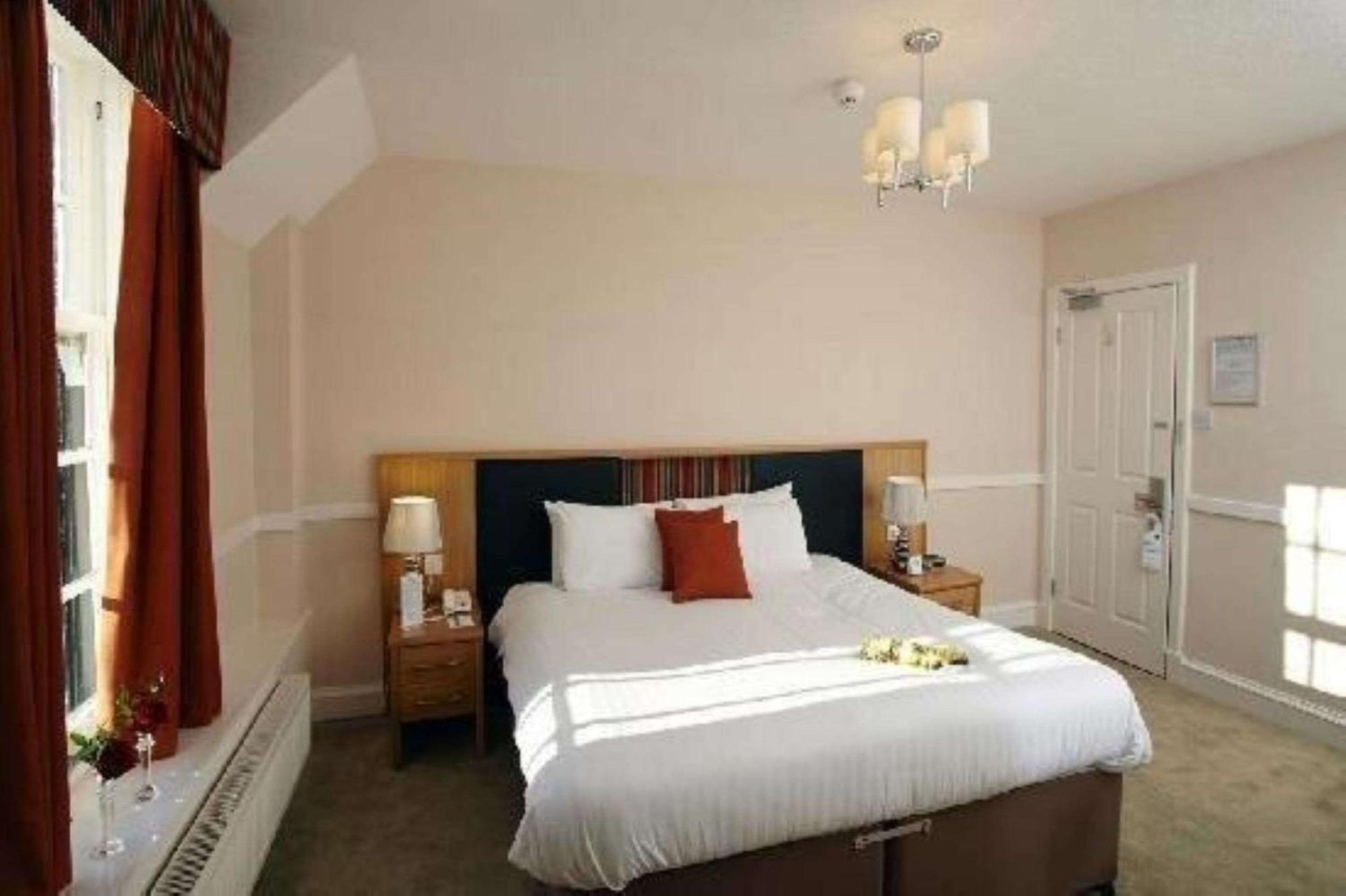 Buchanan Arms Hotel & Leisure, Sure Hotel Collection 德里门 外观 照片