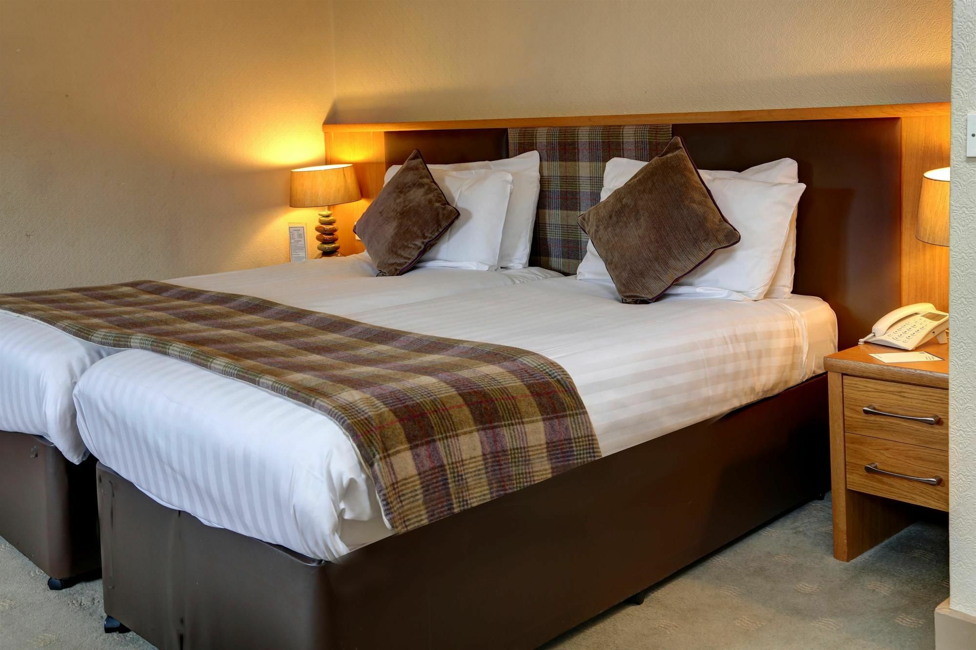 Buchanan Arms Hotel & Leisure, Sure Hotel Collection 德里门 外观 照片