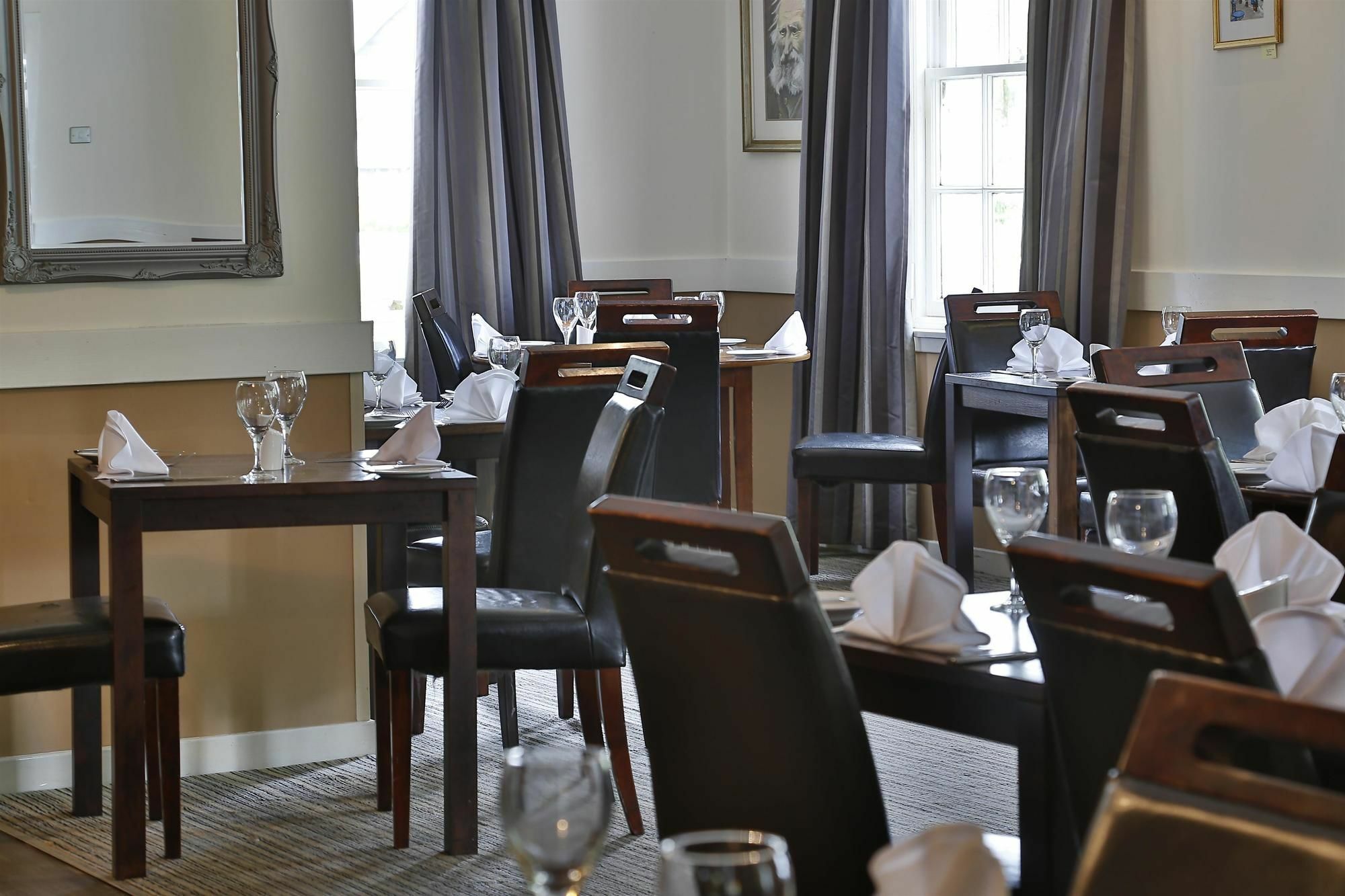 Buchanan Arms Hotel & Leisure, Sure Hotel Collection 德里门 外观 照片